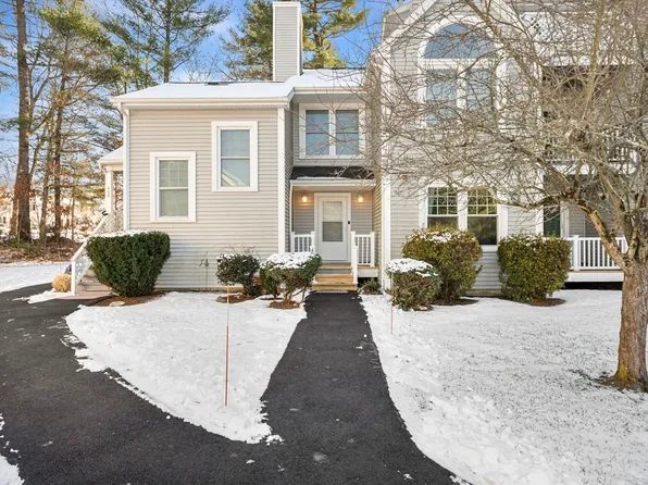 600 County Street 404, Taunton, MA 02780