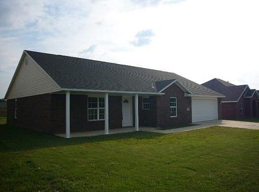 1st image of 509 Oxen Ln