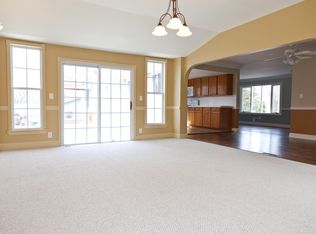 16 N Hope Chapel Rd, Jackson, NJ 08527