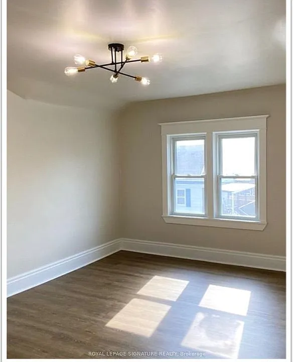 13 Delaware St #UPPER