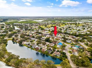 608 46th St E, Bradenton, FL 34208