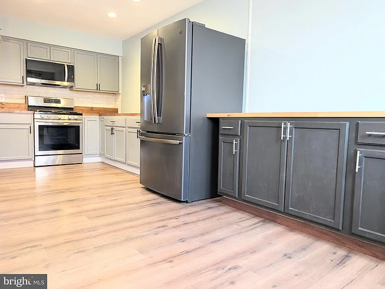 3746 S Hereford Ln — Photo 6