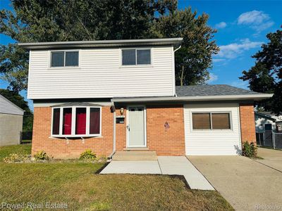 30214 S Stockton Dr, Farmington Hills, MI, 48336