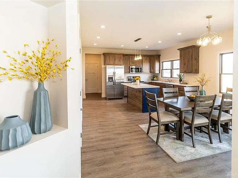 1025 Baker Rd — Photo 16