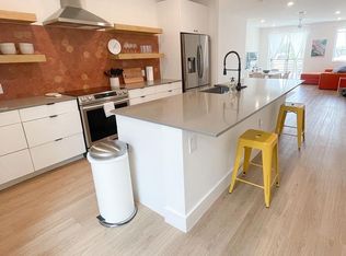 2709 E 5th St #1201, Austin, TX 78702