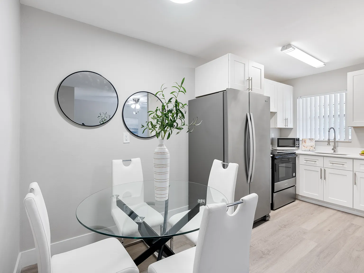 1 bed, 800 sqft, $1,650 — Photo 4
