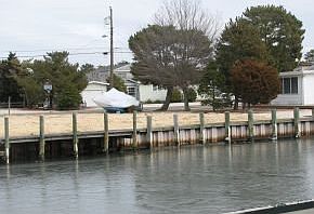 1st image of 193 Nautilus Dr