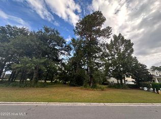 555 Blakely Court NW, Calabash, NC 28467