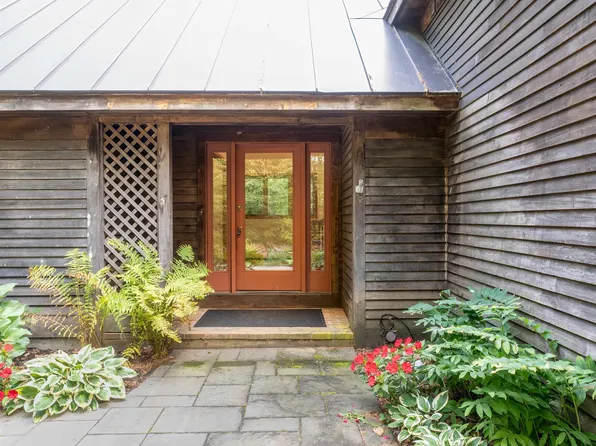 443 Morgan Road, Hartford, VT 05059