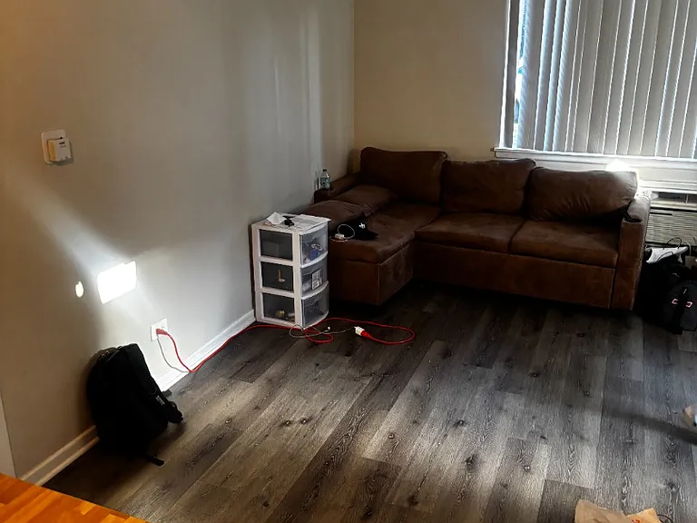 1384 Brown St — Photo 5