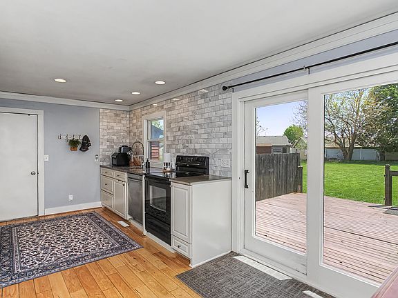 4th image of 3322 Jefferson Cir