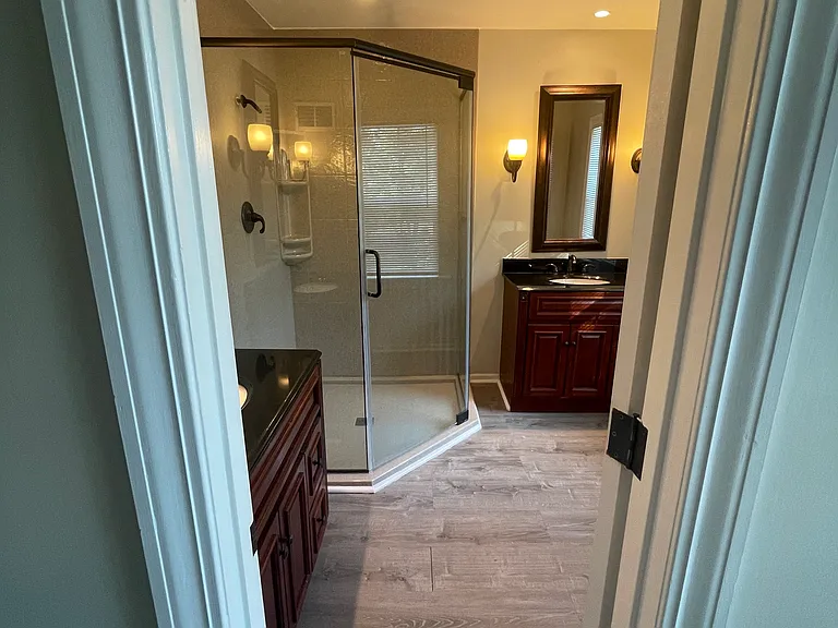 10300 Belinder Rd — Photo 20