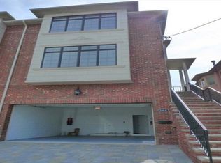 316B 9th St, Palisades Park, NJ 07650