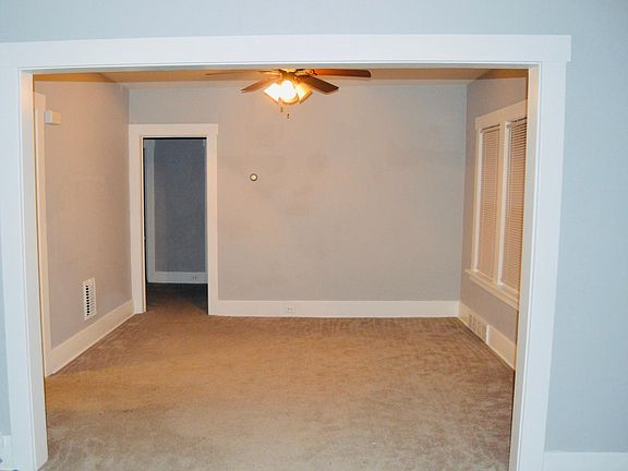 3rd image of 25 Sterling Ave #2