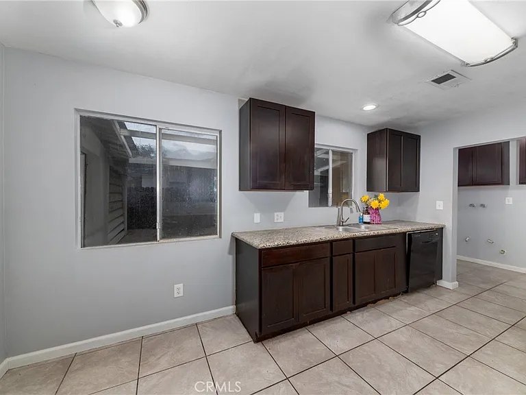 3825 Bianchi Way — Photo 5