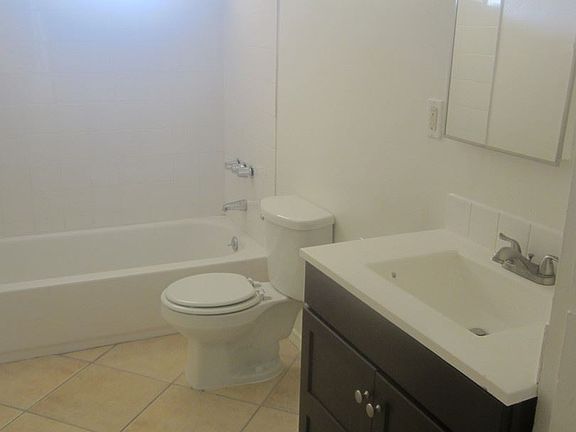 3rd image of 82455 Bliss Ave APT 4