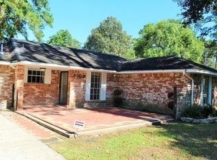 3302 Dovie Dr, Spring, TX 77380