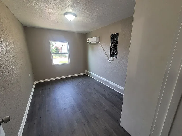 1109 SW 101st St — Photo 19