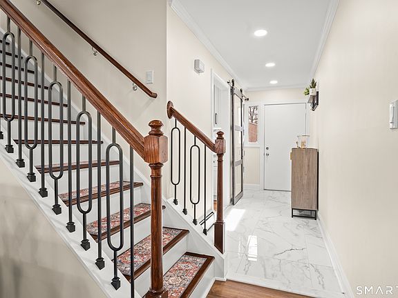 5th image of 42 Granite Road #42