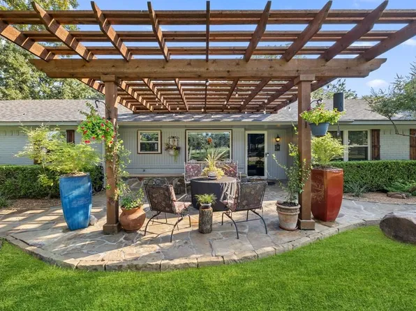 635 Old Justin Rd, Argyle, TX 76226