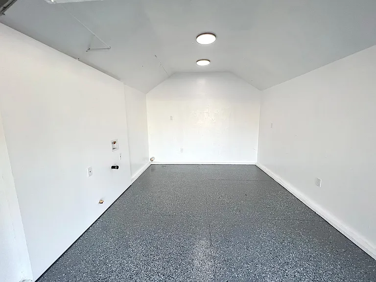 333 S 1st Ave — Photo 47