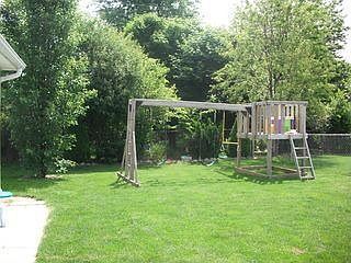 2nd image of 3701 Country Side Dr
