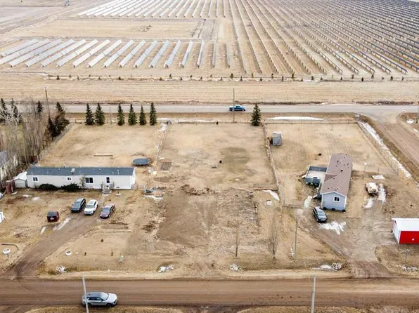 306 Cactus Ct, Newell County, AB T1R 0S2