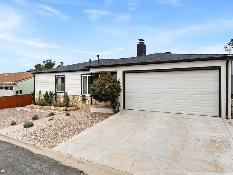 4250 Blackton Dr — Photo 3