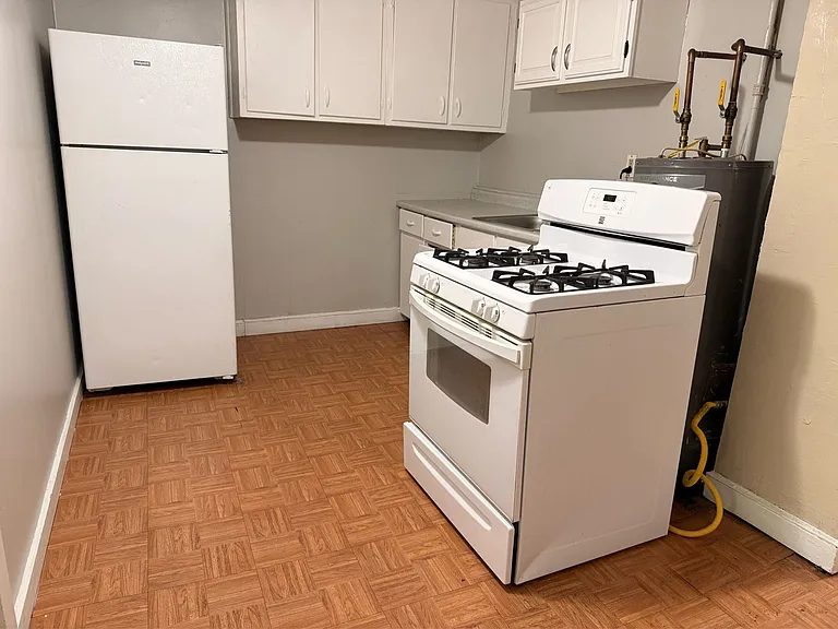 167 E Main St — Photo 7