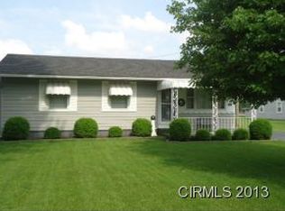 1067 N Main St, Tipton, IN 46072