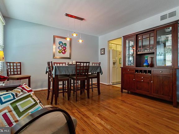 3rd image of 6560 Macbeth Way