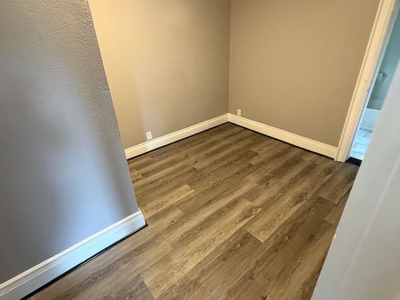 5th image of 2866 Angle Rd Floor 2