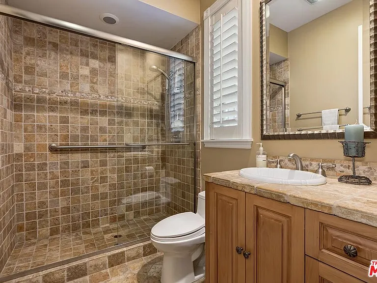 9355 Kirkside Rd — Photo 13