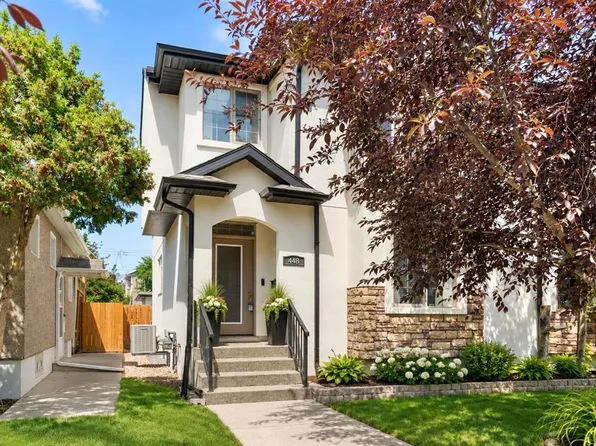 448 S 25th Ave NW, Calgary, AB T2M 2A7