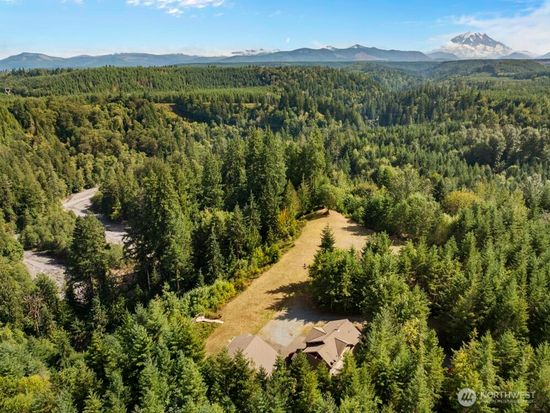 25323 182nd Street E, Orting, WA 98360