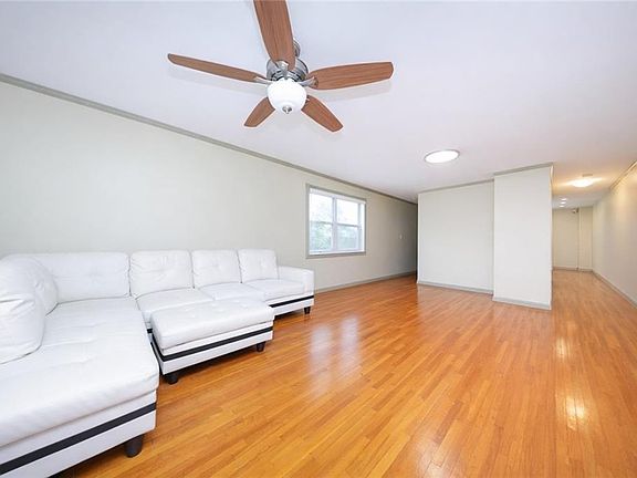 5th image of 25 Amazon Ct