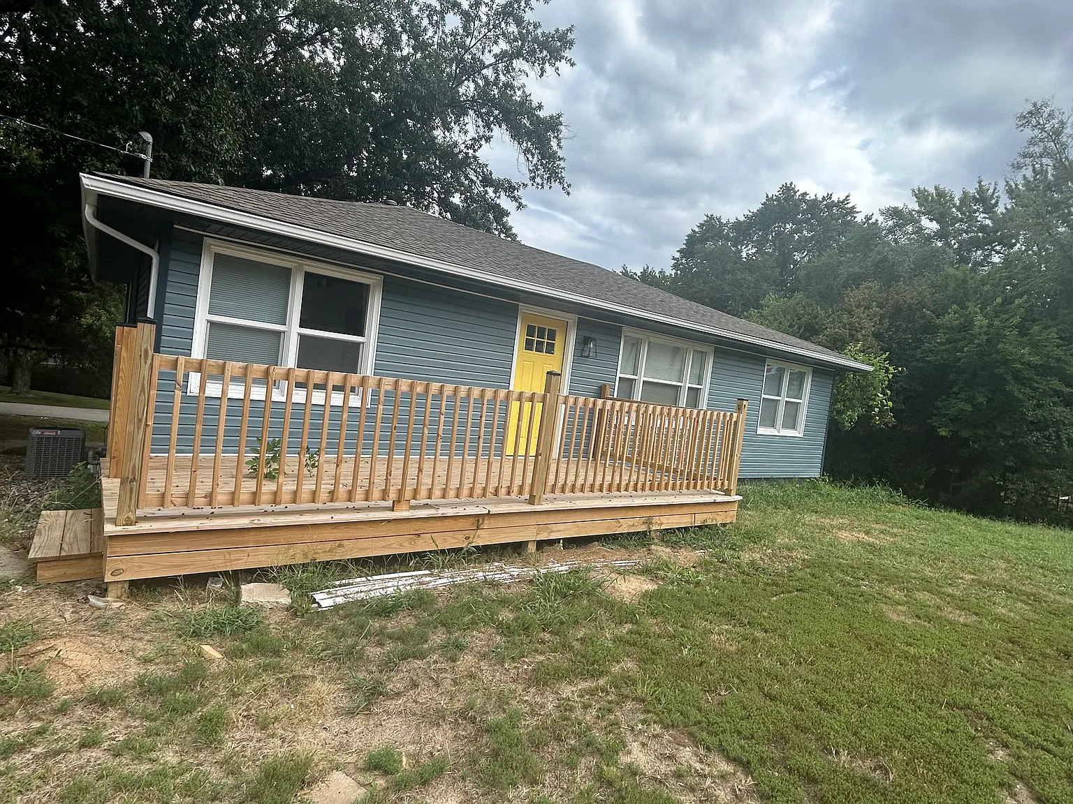 4 bed, 1468 sqft, $2,000 — Photo 1