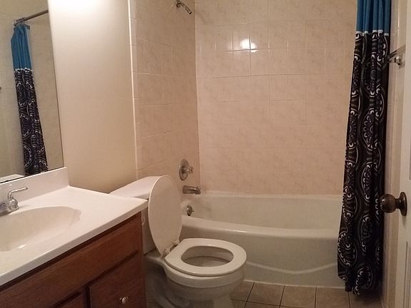 Bathroom (full)