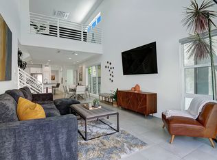 2722 Sunrise Sonata Ln, Palm Springs, CA 92262