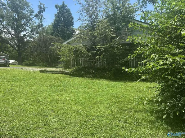 113 Maitre St, Gadsden, AL 35904