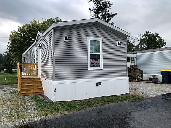 2nd image of 302 E 10th St Lot 55