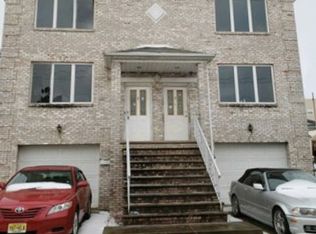 75 Farnham Ave, Garfield, NJ 07026