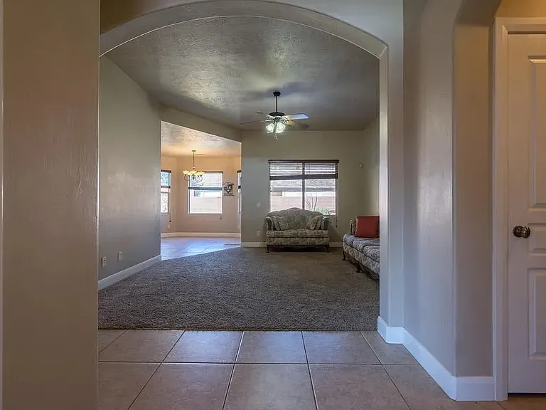 205 N 2940 E — Photo 15