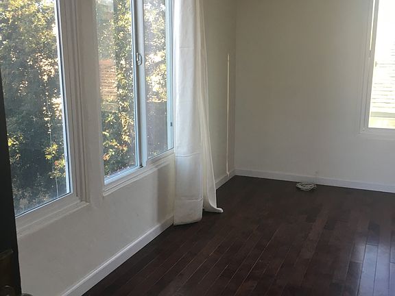 4th image of 4084 Eagle St #A