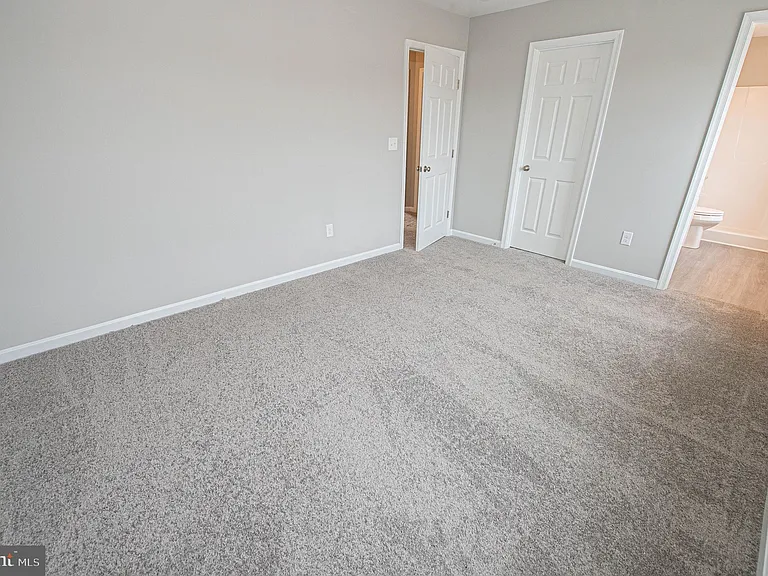 242 Morgans Ct — Photo 41