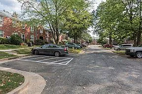 18 Auburn Ct — Photo 5