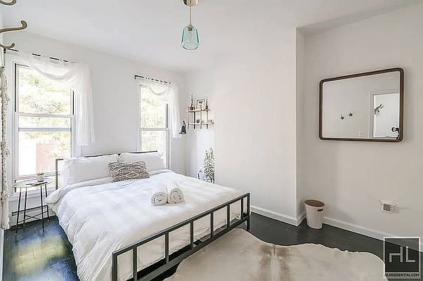 1st image of 14A Stockholm St #C