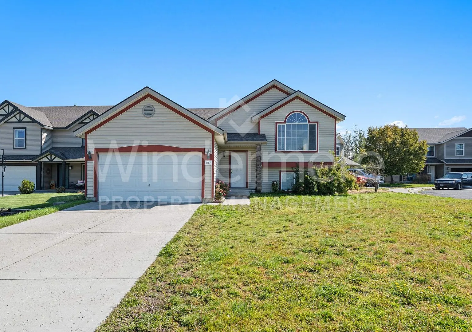 Beautifully Updated Home in Airway Heights New Flooring! — Photo 1