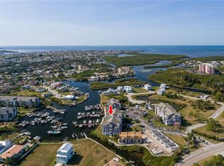 5722 Biscayne Ct APT 205, New Port Richey, FL 34652