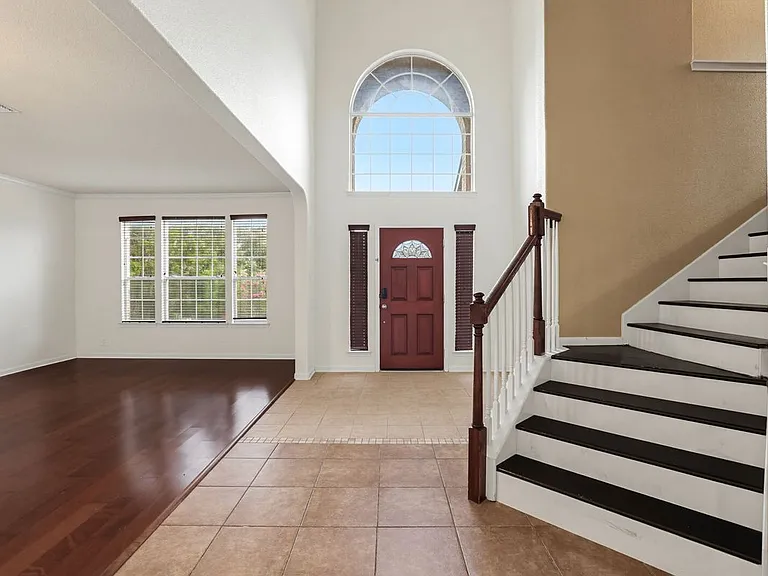 3415 Highline Trl — Photo 5
